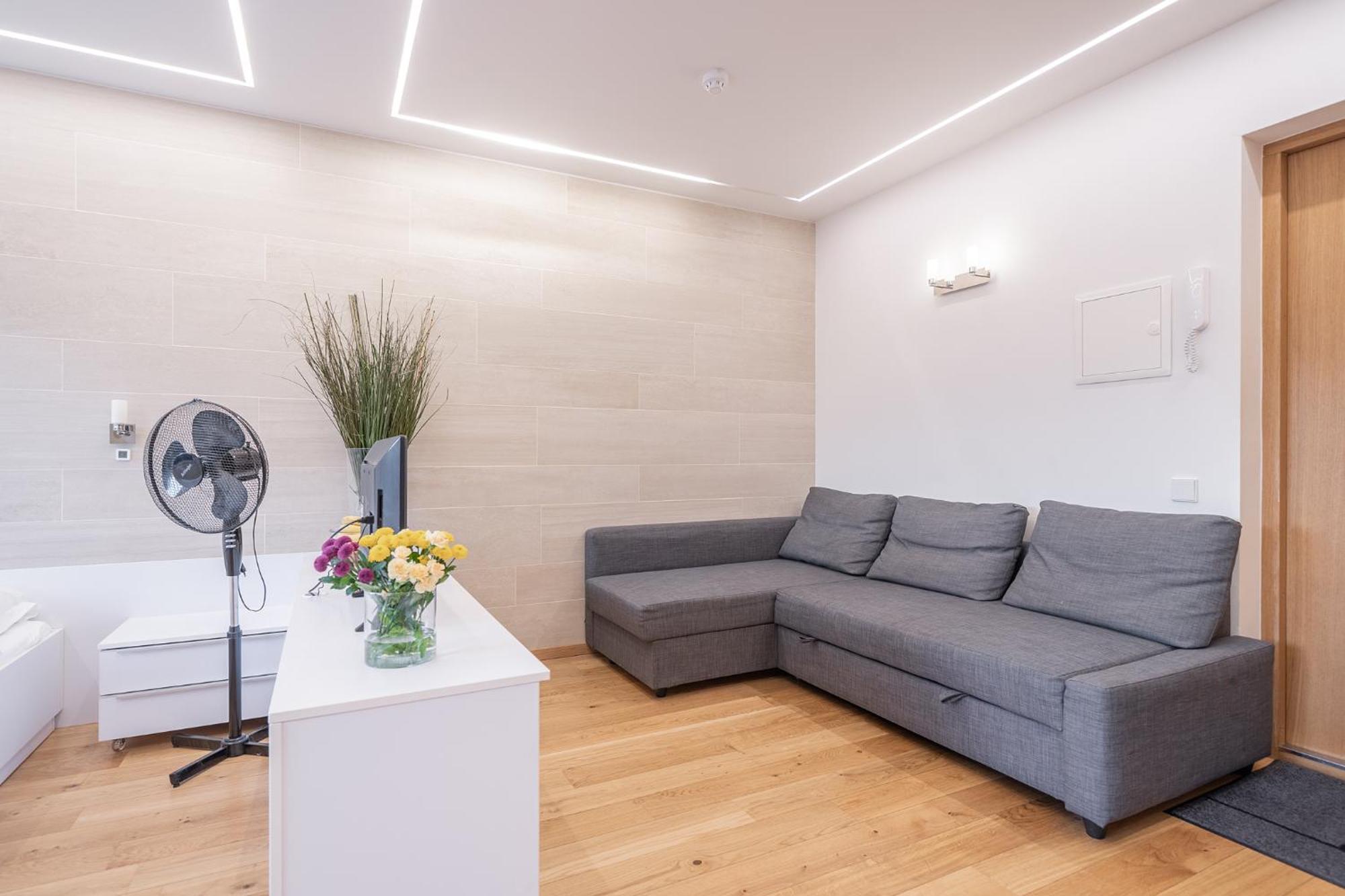 Gyneju Self Check-In Apartments Вильнюс Экстерьер фото