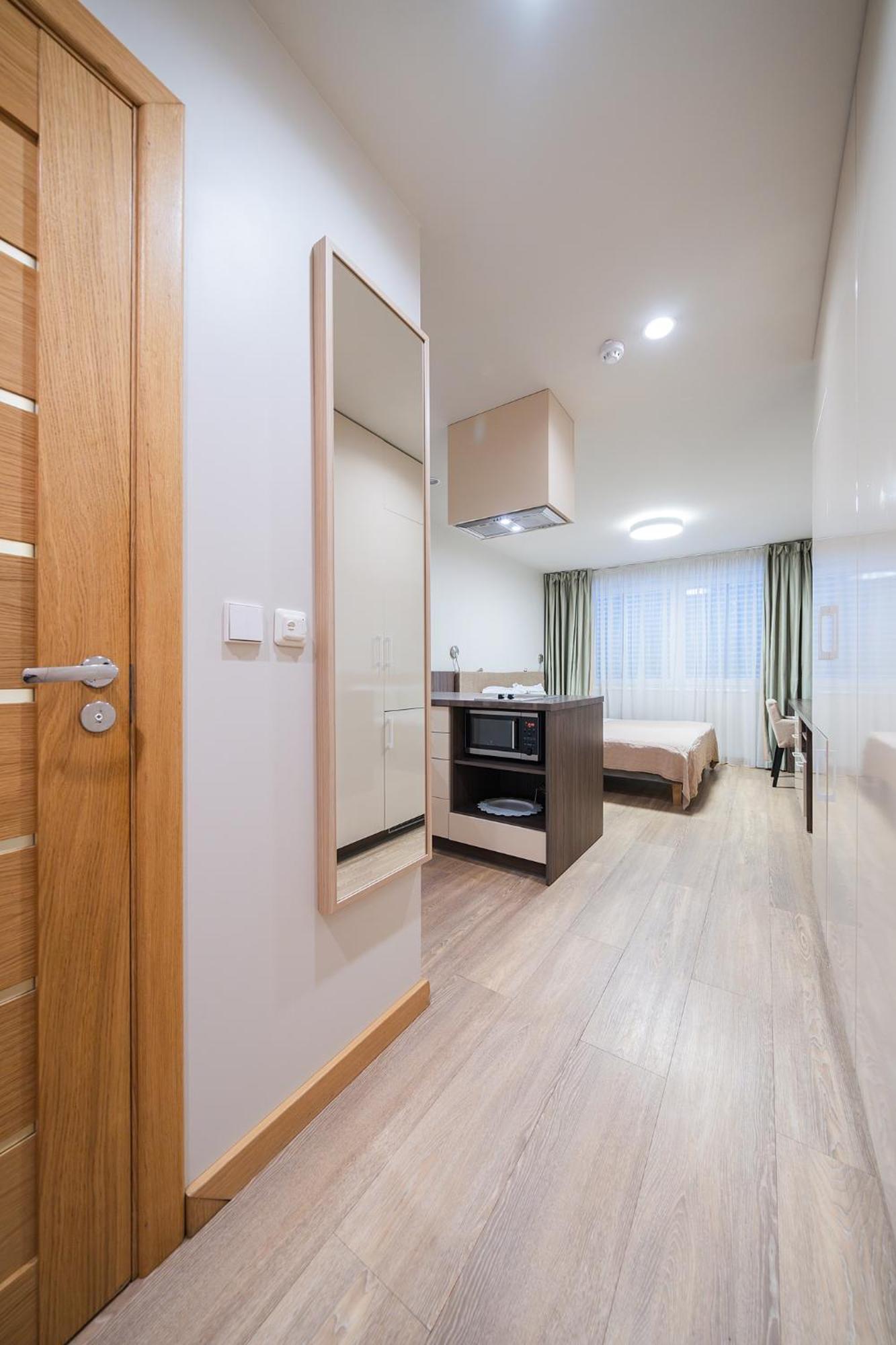 Gyneju Self Check-In Apartments Вильнюс Экстерьер фото