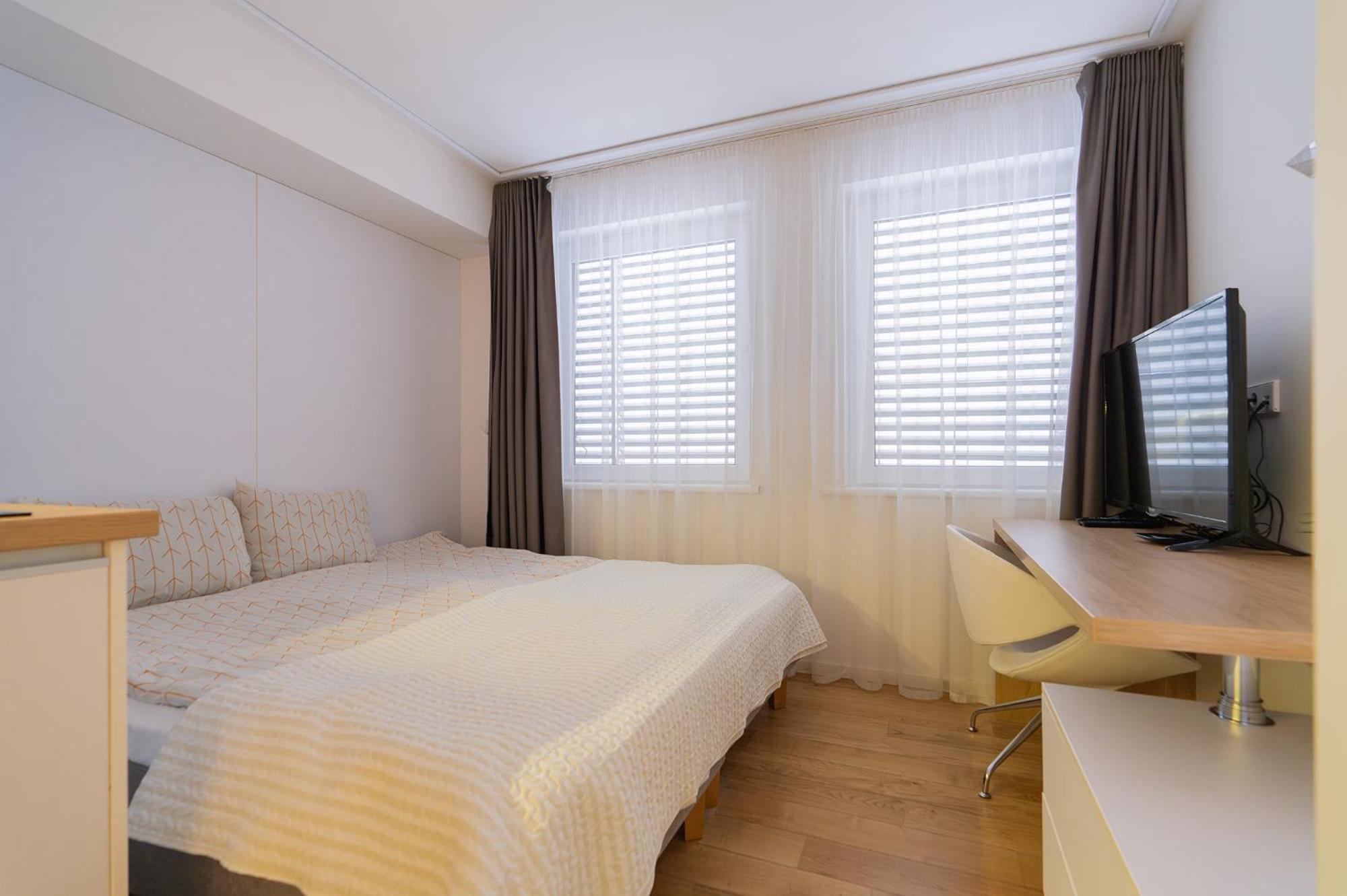 Gyneju Self Check-In Apartments Вильнюс Экстерьер фото